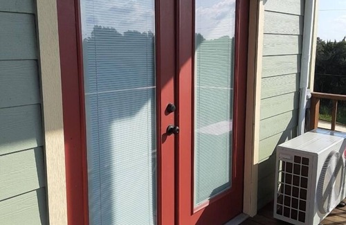 Texas Gulf Coast Region Apartment | Studio Apartment on The Water