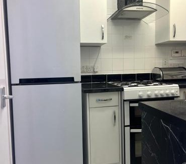 Moffat Apartment | Studio Apartment SW2