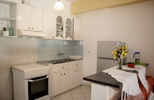 Parelia Apartment | Studio Apartment Tonia With sea View and Garden - Pelekas Beach, Corfu
