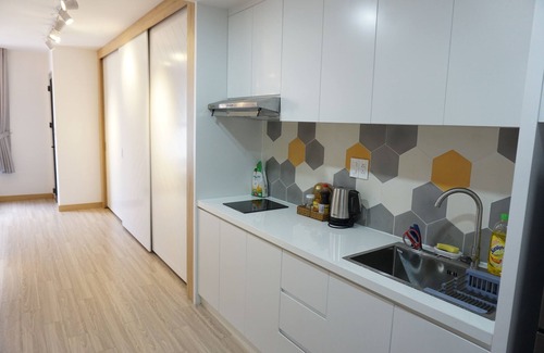 Phu Nhuan Apartment | Studio Apartment near Airport