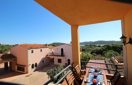 Porto Pollo Apartment | Studio apartment with sea view terrace and garden with barbecue