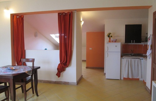 Santa Tecla Apartment | Studio apartment with sea and Etna view, swimming pool