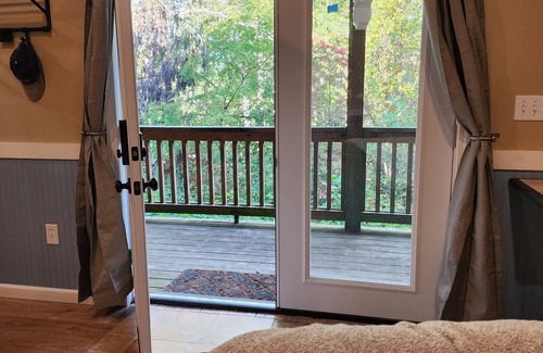 Sylva Apartment | Studio apartment with separate kitchen near WCU.