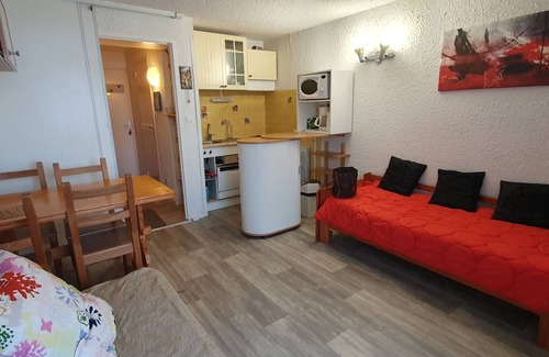 La Mongie Apartment | studio at the foot of the slopes, ideal for hikes, covered parking, balcony