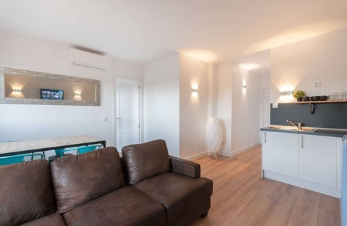 Arganzuela Apartment | *** Studio Atocha-Planetario WiFi A/C ***