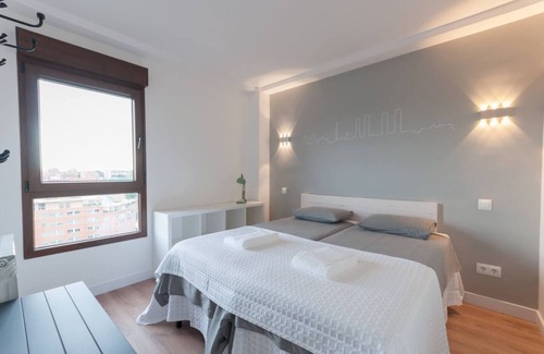 Arganzuela Apartment | *** Studio Atocha-Planetario WiFi A/C ***