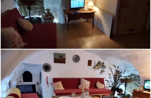 Breil-sur-Roya Apartment | Studio atypique rue de Turin (ancienne étable de village)