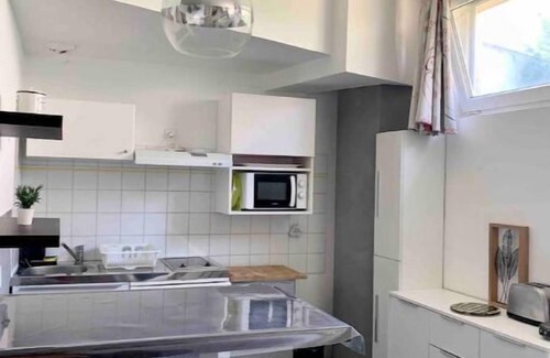 Croissy-sur-Seine Apartment | Studio au Calme en Centre Ville, 15 min du RER A
