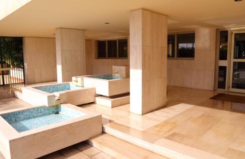 Menton Apartment | Studio avec alcôve calme, piscine et animaux permis - FR-1-196-224