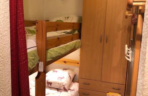 Les Menuires Apartment | Studio avec Cabine aux Pieds des Pistes, Animaux Admis - FR-1-574-27
