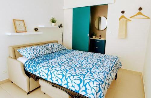 Trans-en-Provence Apartment | Studio Azzurro, parking, cuisine équipée, idéal pros en déplacement