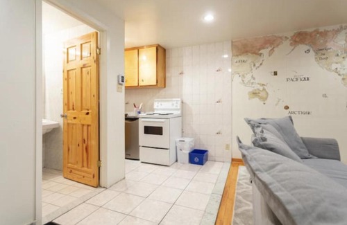 Shaughnessy Village Apartment | Studio Basement in Downtown
