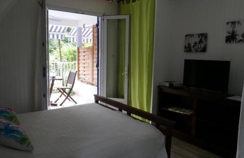 Saint Felix Apartment | Studio Bleu Lagon dans résidence avec piscine