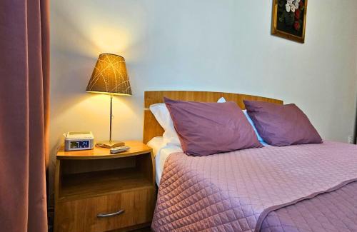 Sector 6 Apartment | Studio Brancusi by Rosuites