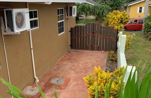Mammee Bay Apartment | Studio Bungalow - Pool & Tennis Courts