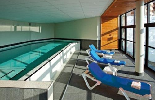 Belle Plagne Apartment | Studio cabine avec balcon, piscine, spa, animaux admis, accès direct pistes - Belle Plagne - FR-1-181-2825