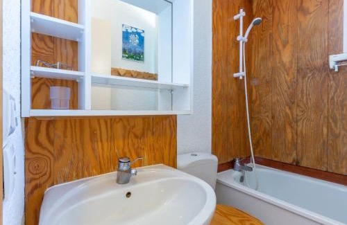 Bellentre Apartment | Studio cabine 3 personnes, cuisine équipée, animaux acceptés, proche pistes et commerces - FR-1-353-28
