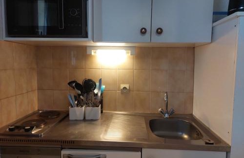 Vallandry Apartment | Studio cabine 4 pers à Vallandry, terrasses sud/ouest, proche pistes et commerces - FR-1-411-137