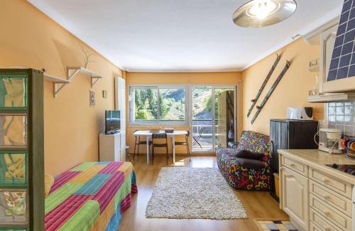 Eaux-Bonnes Apartment | Studio cabine 4 personnes, proche des pistes à Gourette - FR-1-400-65