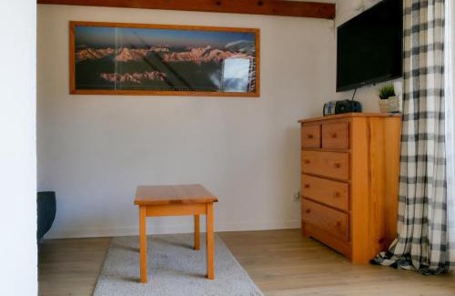 Abondance Apartment | Studio cabine calme avec balcon, parking, animaux acceptés, proche Richebourg - FR-1-692-103