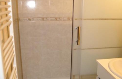 Prapoutel Apartment | Studio cabine cosy avec balcon et équipements - FR-1-557-108