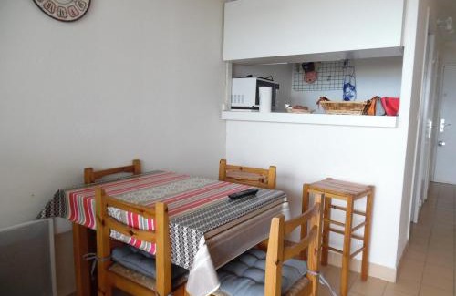 La Cote Radieuse Apartment | Studio cabine face mer avec parking privé, Canet-Plage - FR-1-750-69