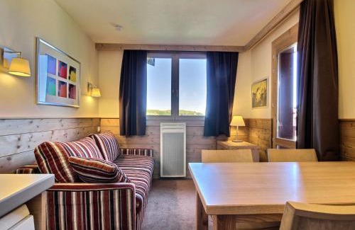 Belle Plagne Apartment | Studio cabine 4 pers avec balcon, Belle Plagne - FR-1-455-182