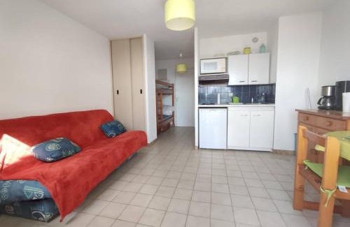 Saint-Pierre-la-Mer Apartment | Studio Cabine avec piscine commune - St Pierre la Mer 2RH121