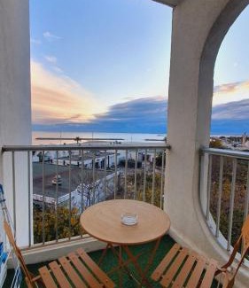 La Grande-Motte Apartment | Studio cabine nouveau ! 1ère ligne vue mer PARKING WIFI - Impérial 2 - ROSSIconciergerie - Linge en option