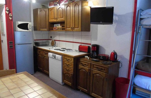 Valfrejus Apartment | Studio cabine près télécabine, wifi, parking, 4 pers - FR-1-561-68