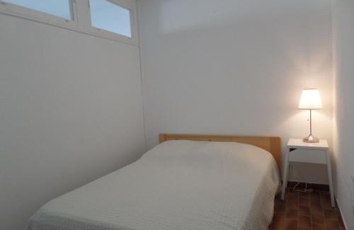 Carnon-Plage Apartment | Studio Cabine Rénové avec Garage à 2 Pas de la Plage - Clim, Fibre, Animaux OK - FR-1-715-1