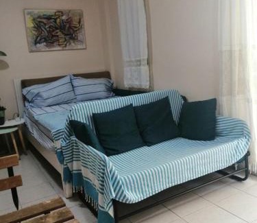 Ano Poli Apartment | Studio Castra