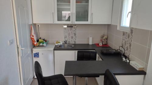 Petrovac Apartment | Studio Centar
