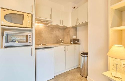 Barbotan-les-Thermes Apartment | Studio central avec balcon, proche Thermes - FR-1-841-21