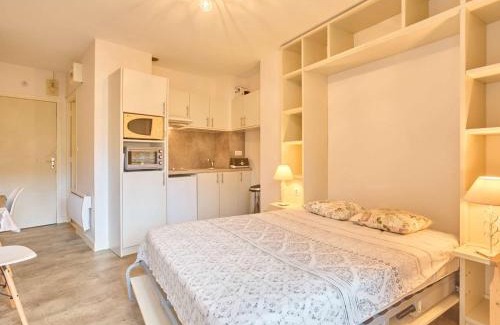 Barbotan-les-Thermes Apartment | Studio central avec balcon, proche Thermes - FR-1-841-21