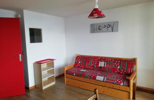 Vallandry Apartment | Studio chaleureux à Vallandry, 4 pers., proche pistes et commerces, animaux admis - FR-1-411-359