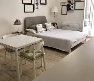 Old Town Apartment | Studio Chateau - Vieux Nice