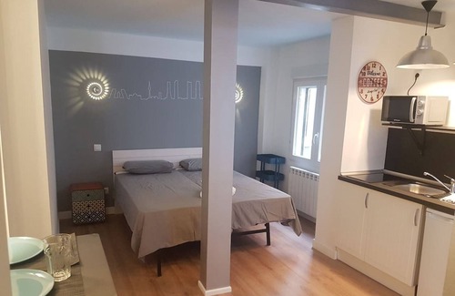 Atocha Apartment | -*Studio City Centre-Atocha-Delicias-WiFi, A/C*-