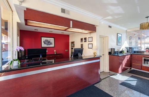 Studio City Hotel | Studio City Court Yard Hotel