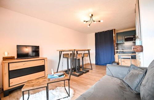 Combloux Apartment | Studio Classified All Comfort View On Aravis