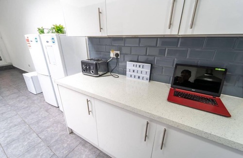 Selly Oak Apartment | Studio Close to Selly Oak Train Station