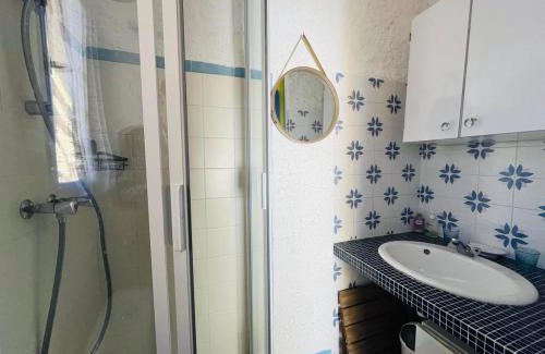 Marine de Saint Ambroggio Apartment | Studio Cocody 49 LUMIO