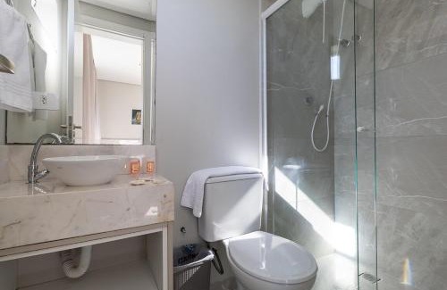 Vista Alegre Apartment | Studio com ótima localização e decorado! 5
