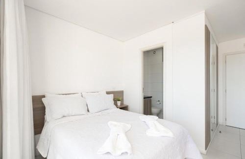 Prado Velho Apartment | Studio com Sacada