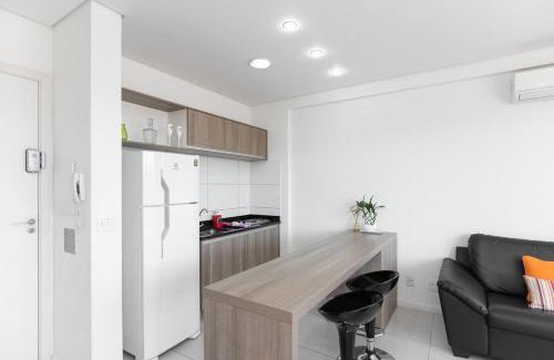 Prado Velho Apartment | Studio com Sacada