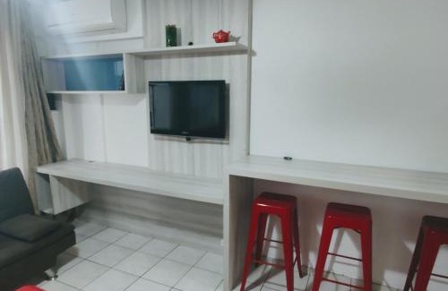 Gonzaga Apartment | Studio completo frente à Praia do Gonzaga (Pé na Areia)