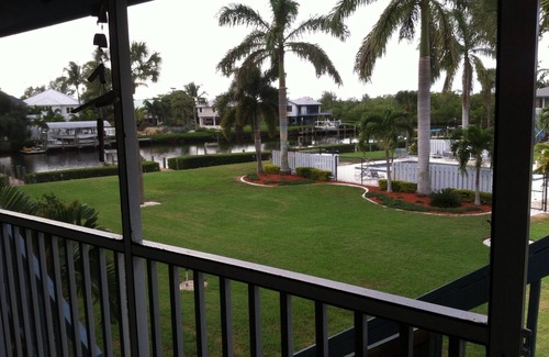 Captains Cove Apartment | Studio Condo, just minutes from Charlotte Harbor and great island shopping!