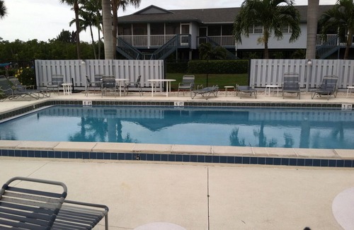 Captains Cove Apartment | Studio Condo, just minutes from Charlotte Harbor and great island shopping!