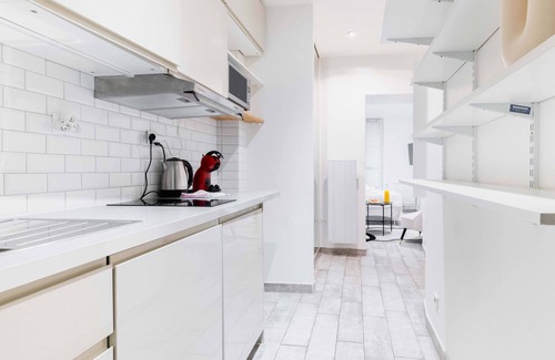Saint-Mande Apartment | Studio Confortable Proche Métro - Saint Mande - 2P
