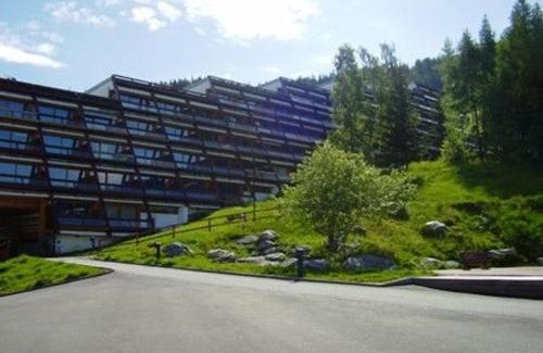 Arc-1600 Apartment | Studio cosy 5 pers. à Arc 1600, ski aux pieds, proche commerces, animaux acceptés, Wi-Fi inclus - FR-1-411-373